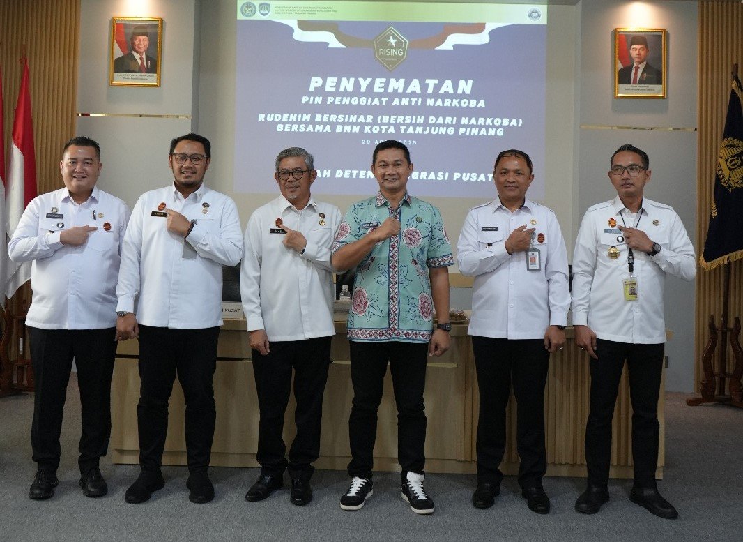 Rumah Detensi Imigrasi Pusat Tanjung Pinang  melakukan penandatanganan perjanjian kerja sama antara Rudenim Pusat Tanjung Pinang dengan Badan Nasional Narkotika (BNN) di Rudenim Tanjung Pinang.
