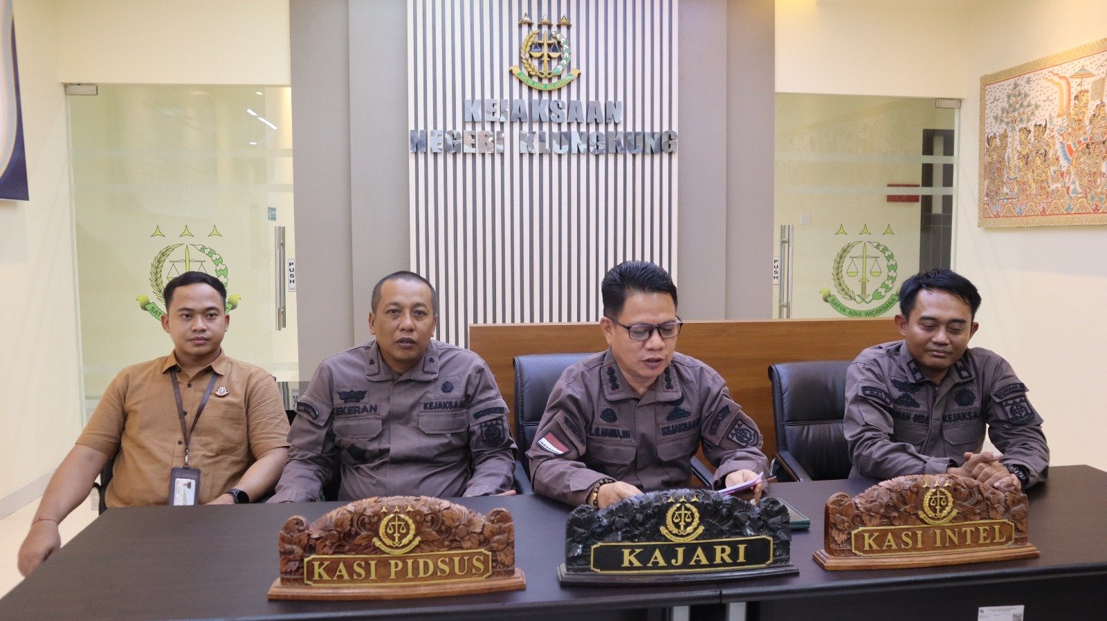Kepala Kejaksaan Negeri (Kajari) Klungkung, Dr. Lapatawe B Hamka, S.H., M.H.