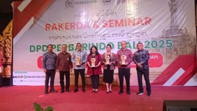 Rakerda dan Seminar DPD Perbarindo Bali 2025 dengan tema "Tantangan dan Peluang BPR-BPRS dalam Menghadapi Geopolitik dan Ekonomi Nasional" di Aston Denpasar Hotel.