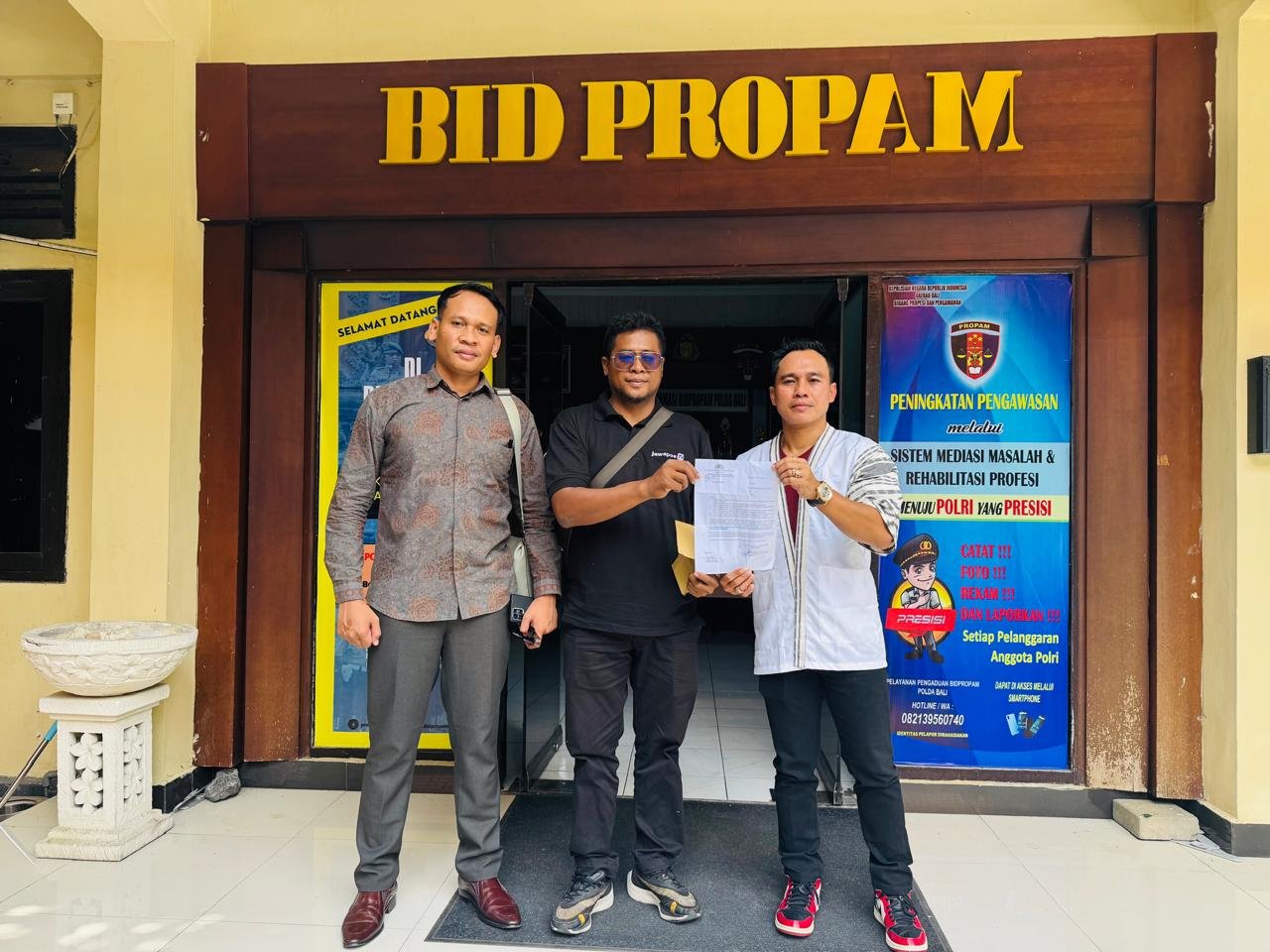 Aipda Ni Luh Putu Eka Purnawijayanti jalani proses etik atas dugaan intimidasi jurnalis Radar Bali.