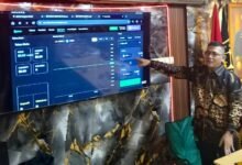 Teungku Raju mempresentasikan gerakan hilirisasi digital berbasis komunitas Indonesia.