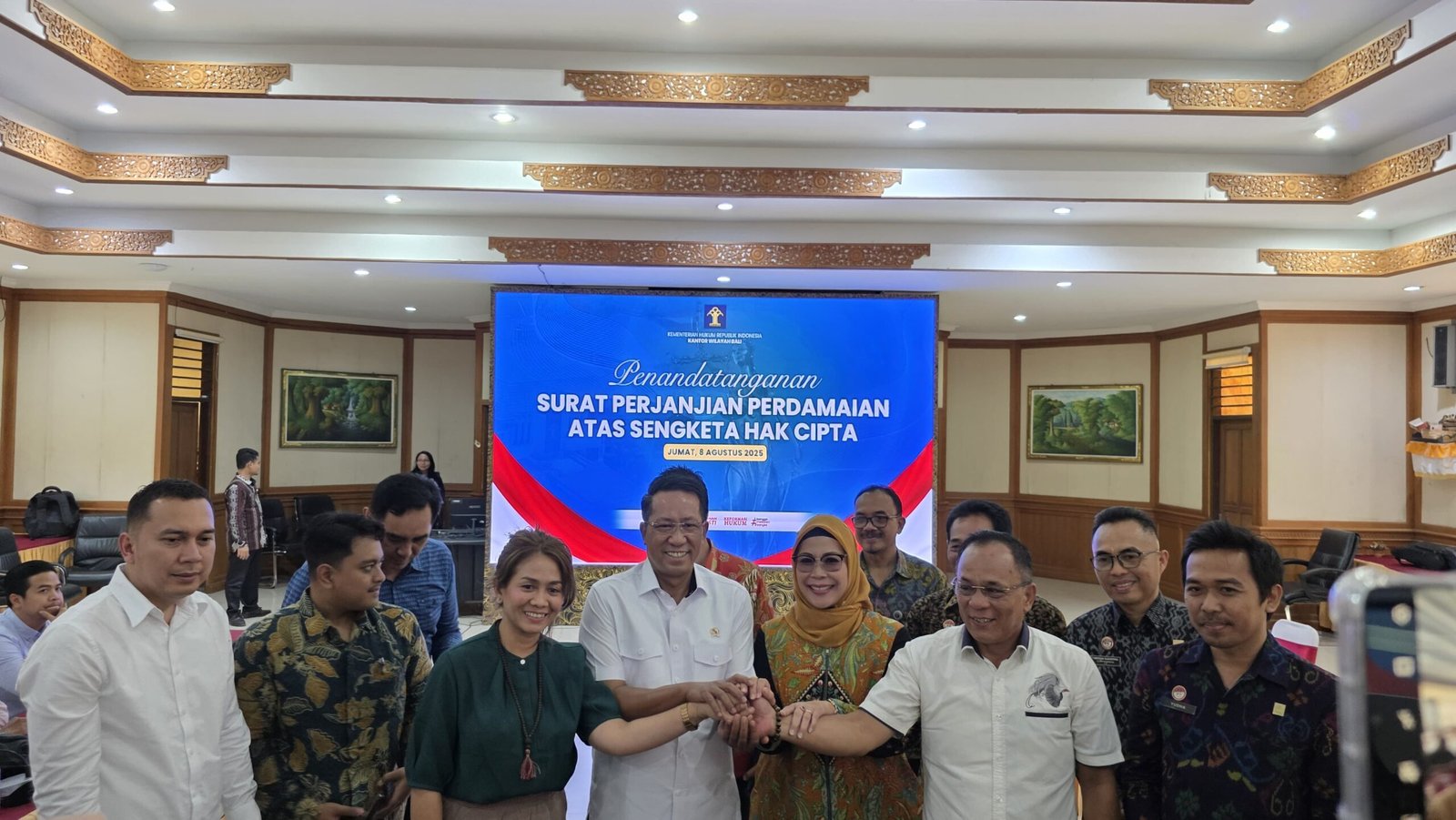 Menkum Supratman Andi Agtas saksikan perdamaian sengketa hak cipta Mie Gacoan di Bali.