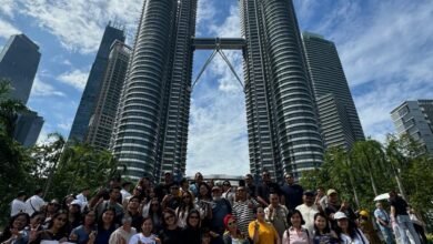 Perayaan HUT ke-31 PT BPR Bank Kertiawan dengan program CSR, penghargaan karyawan, dan Reward Trip ke luar negeri.