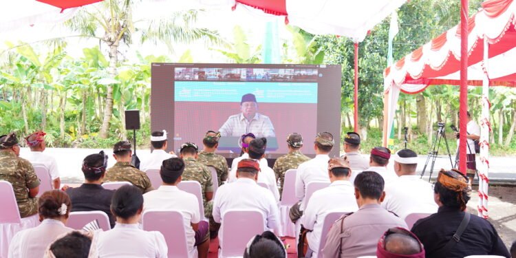 Pangdam IX/Udayana Ikuti Launching 1.061 Koperasi Desa Merah Putih Bersama Presiden RI