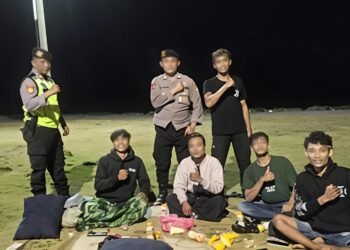 Blue Light Patrol Polsek Denpasar Timur Pastikan Situasi Kamtibmas Tetap Kondusif