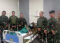 Pangdam IX/Udayana Kunjungi Personel Satgas yang Dirawat di RS Timika